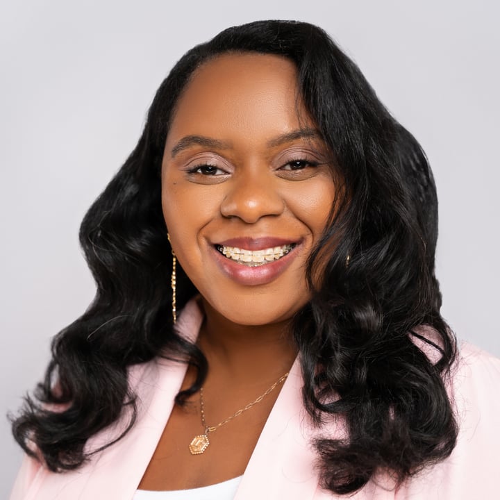 LaTonya Demps Headshot